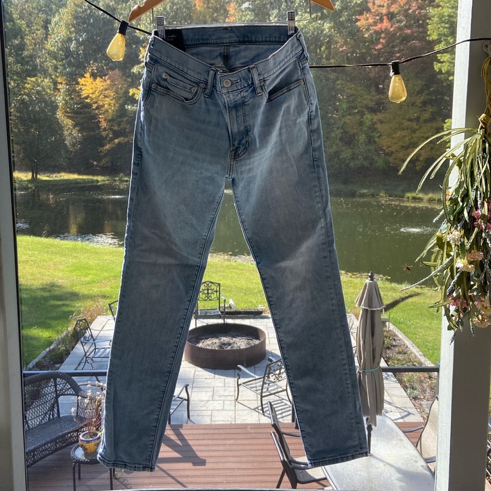 Abercrombie and Fitch Skinny Stretch light wash jeans